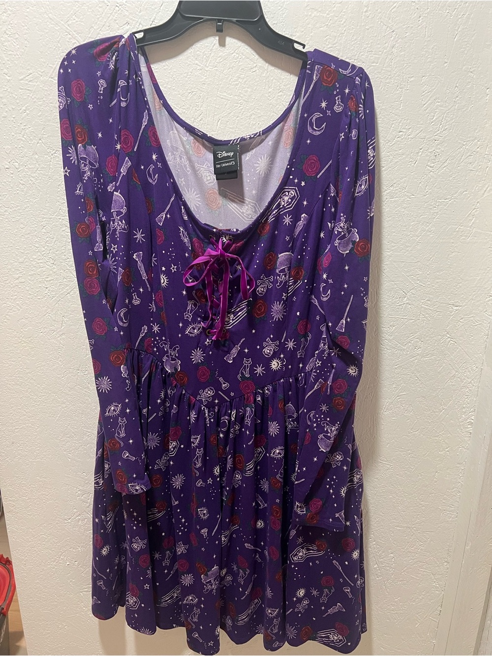 Her Universe Disney Hocus Pocus Dress size 2xL with pockets